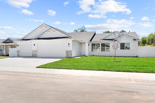 The Alturas: Four Bedrooms, One Level, and a Layout That Just Makes Sense
